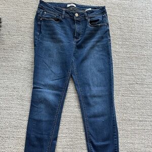 Kensie Women's Jeans, size 8/29 - Dark Blue